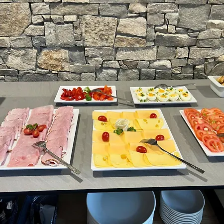 Javorinka Konukevi 3*